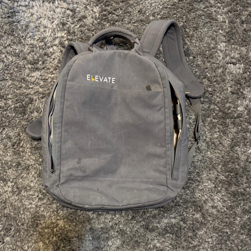 Elevate Women's Gray Backpack